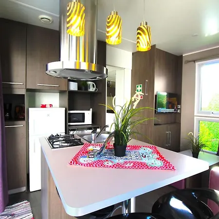 3 Bedrooms Bungalow With Private Pool Terrace And Wifi At Mourisca 6 Km Away From The Дом отдыха Сетубал